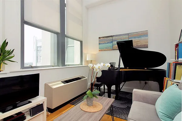 Sold by Keller Williams City Life JC Realty | media 6