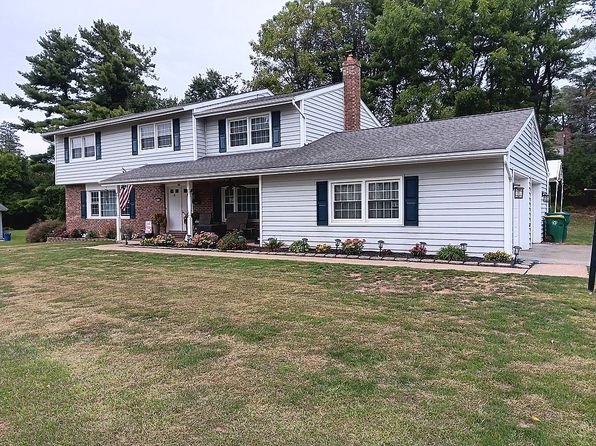 2035 Elbow Ln
