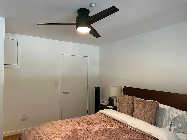 1390 V St NW #503 — Photo 17