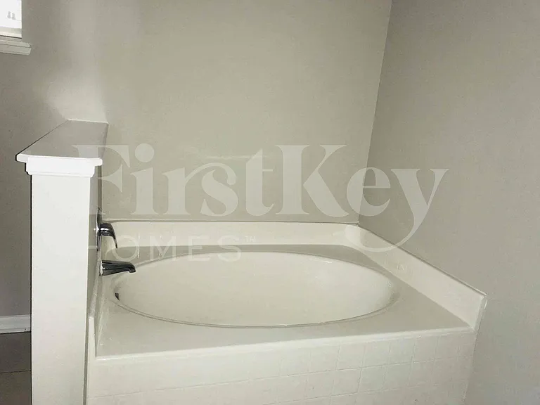 12426 Glenn Hollow Dr — Photo 33
