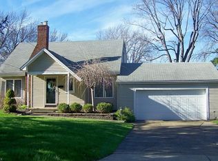 416 Ewing Rd, Youngstown, OH 44512