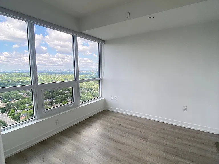 395 Bloor St E #3004 — Photo 5