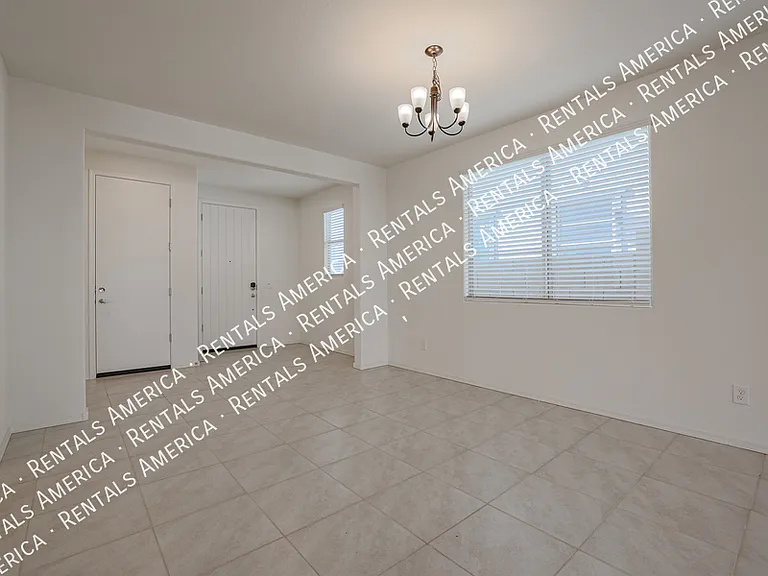 10036 E Tiburon Ave — Photo 7