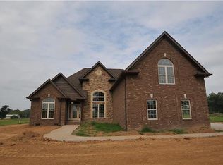 500 Bradshaw Rd #7, Lebanon, TN 37087