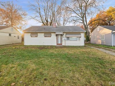 913 Royal Heights Rd, Belleville, IL, 62226