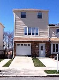 1st image of 169 Cotter Ave