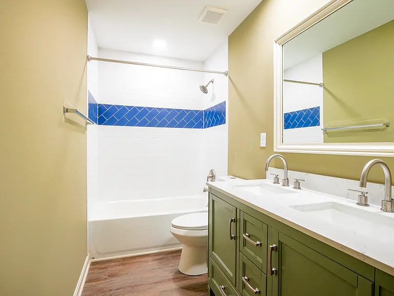 511 Bertrand St #2 — Photo 9