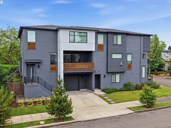 1741 SE Brooklyn St, Portland, OR 97202