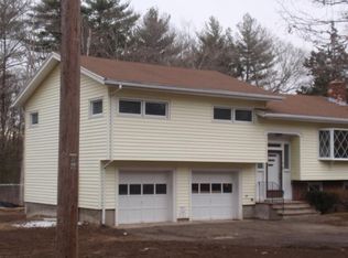 83 N Main St, Easton, MA 02356