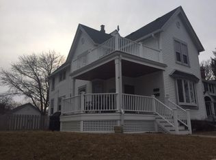 2727A S Shore Dr #A, Milwaukee, WI 53207
