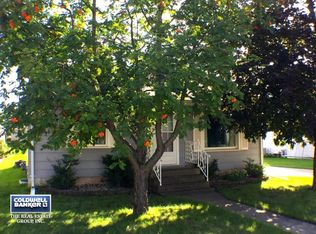 145 S James St, Kimberly, WI 54136