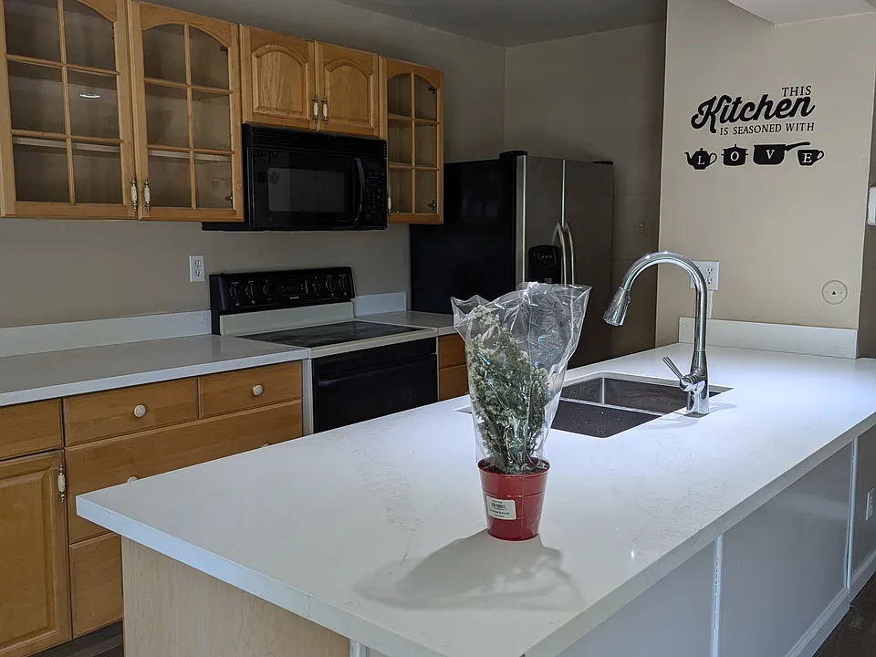 5617 Playa Del Rey #3