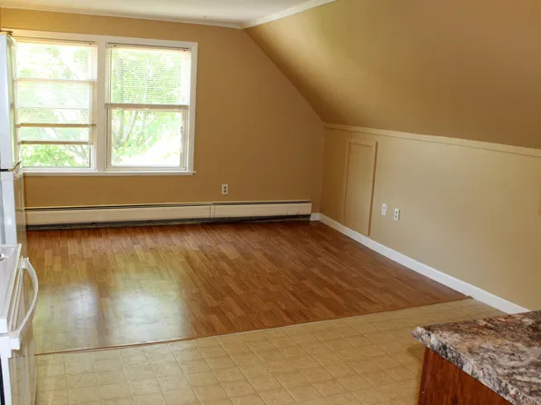 11-13 Thatcher St, Bangor, ME