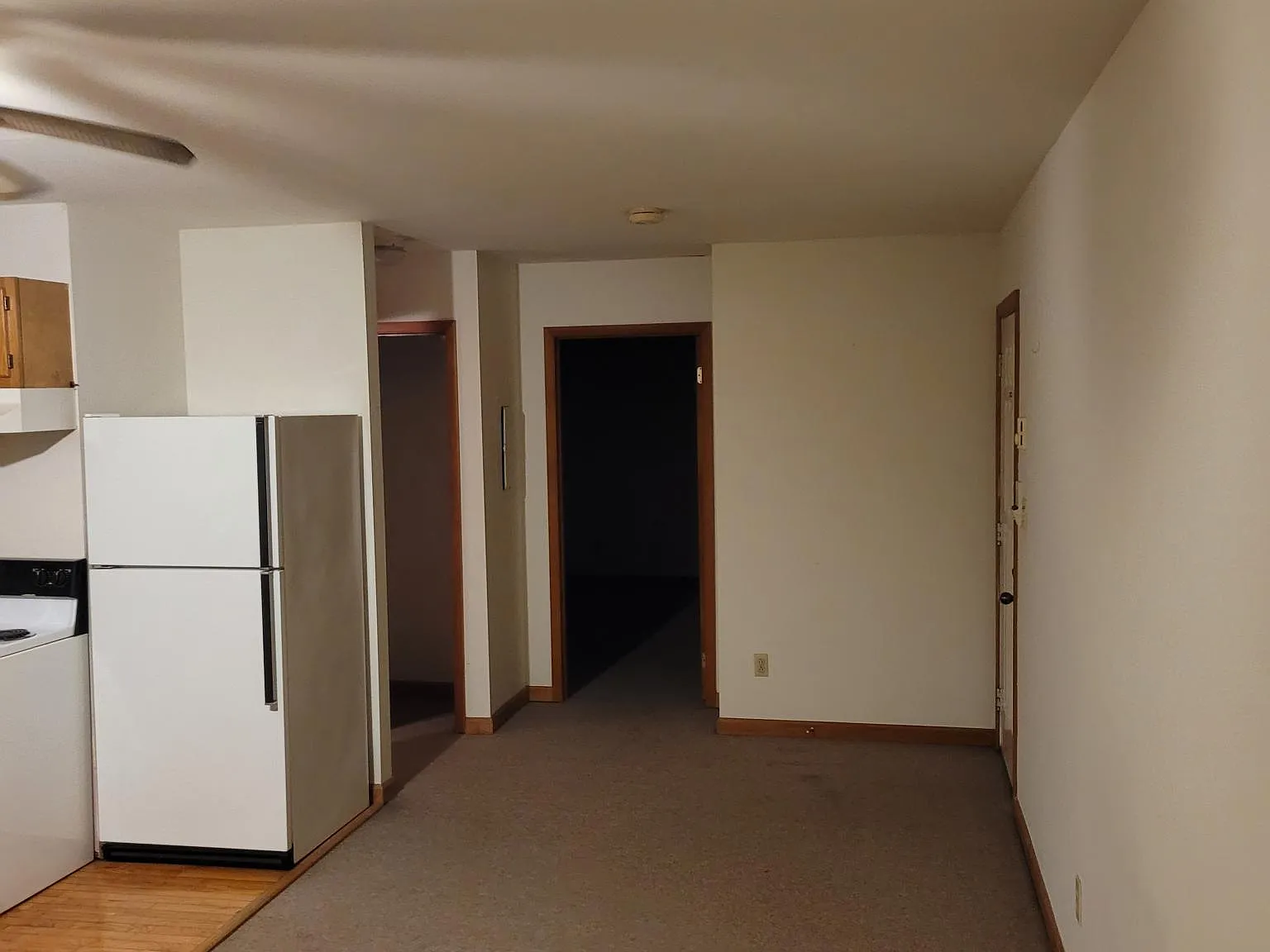 1 bed, 500 sqft, $960 — Photo 3