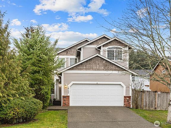 2nd image of 18135 72nd Avenue E