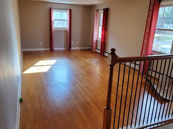 5th image of 7803 Moss Side Ave