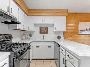 13573 Everton Ave, Apple Valley, MN 55124
