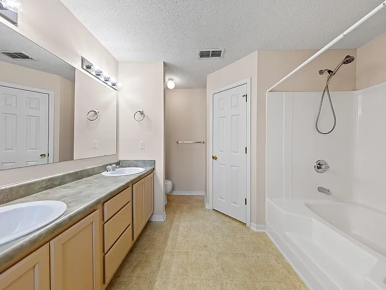 275 Limestone Cir — Photo 21