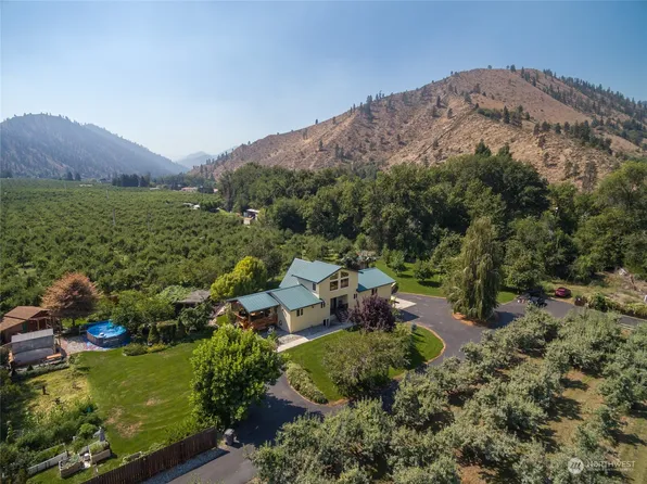 4902 Yaksum Canyon Road, Cashmere, WA 98815