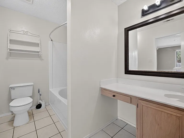 6206 Tidewater Dr — Photo 13