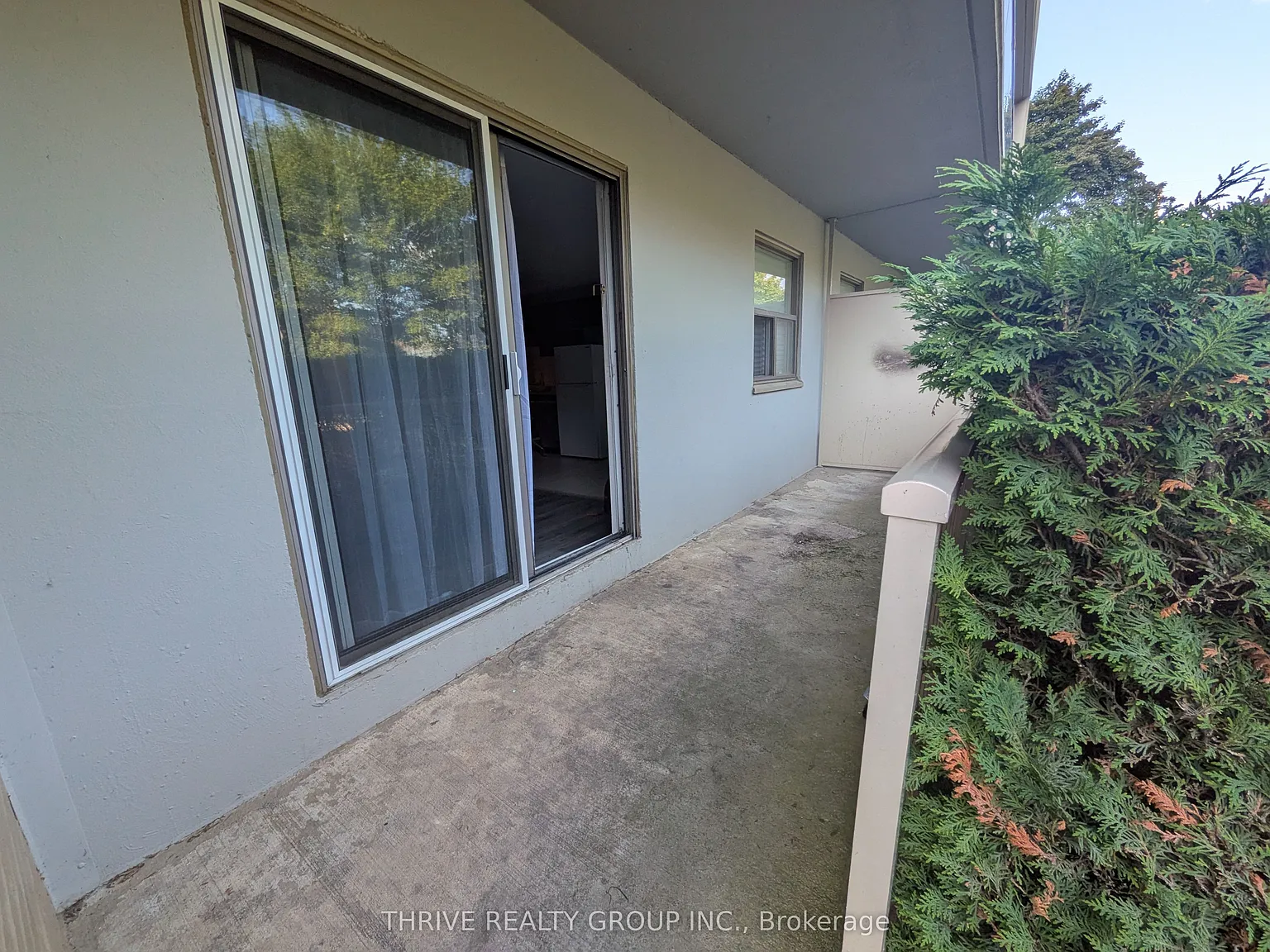 2 bed, $1,900 — Photo 4