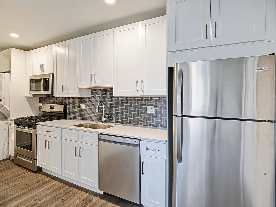 1st image of 1244 N Bosworth Ave #1B
