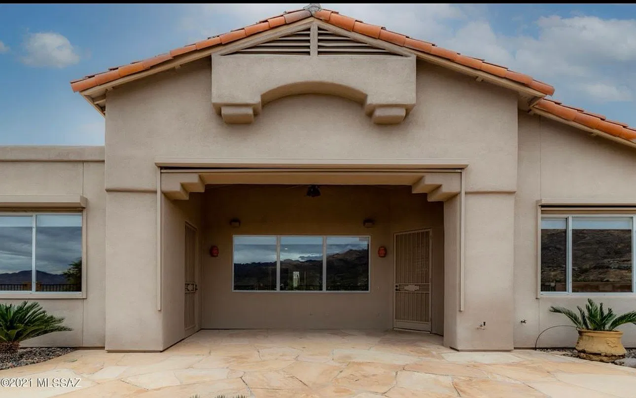 3 bed, 2093 sqft, $4,000 — Photo 4