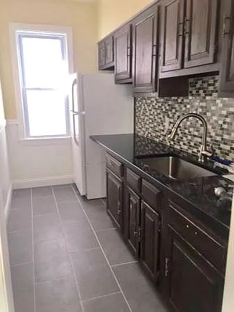 1211 Middlesex St #1 — Photo 12