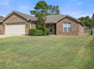382 Wildwood Pt, Jonesboro, AR 72401