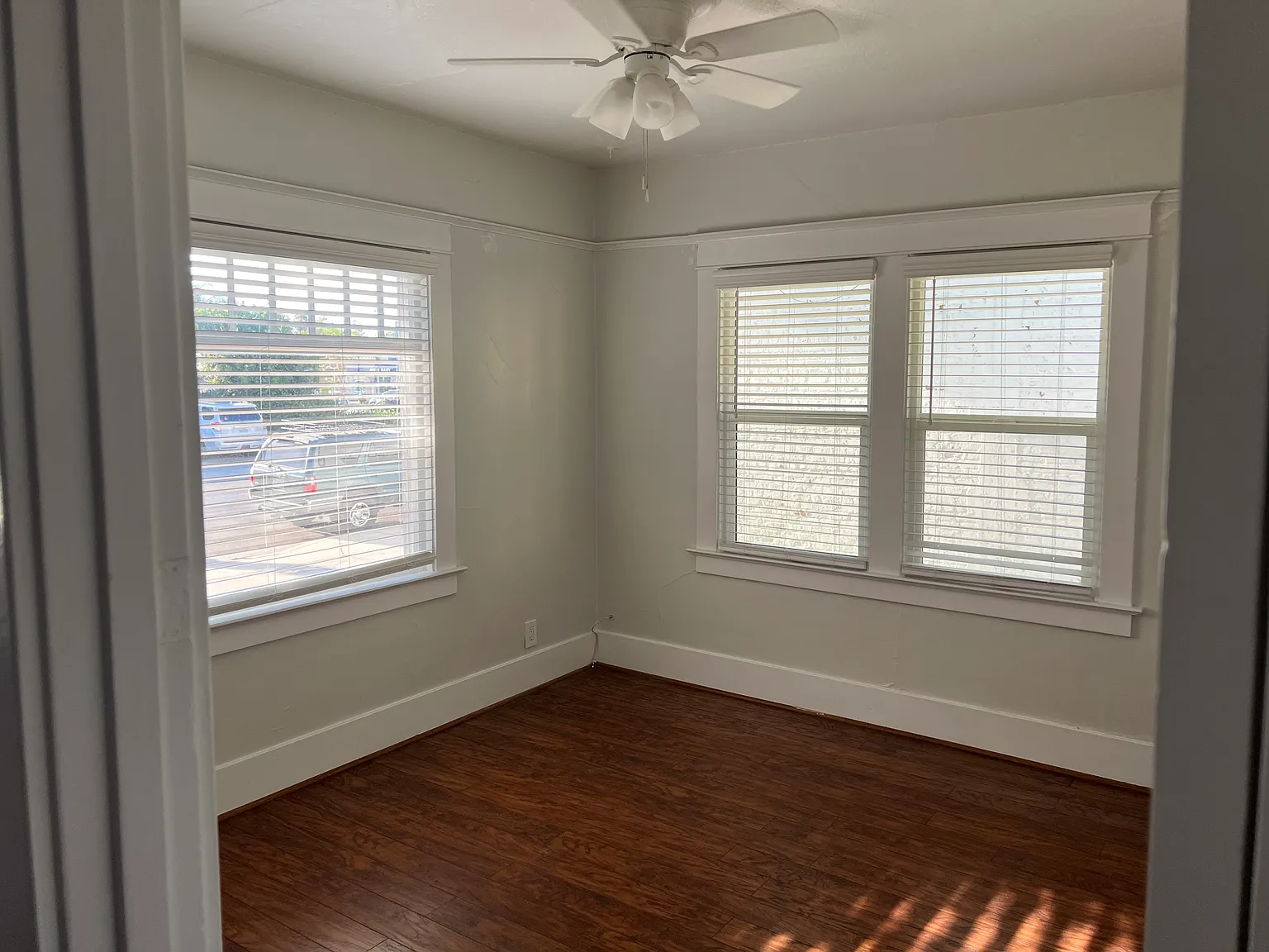 1 bed, 800 sqft, $3,200 — Photo 4