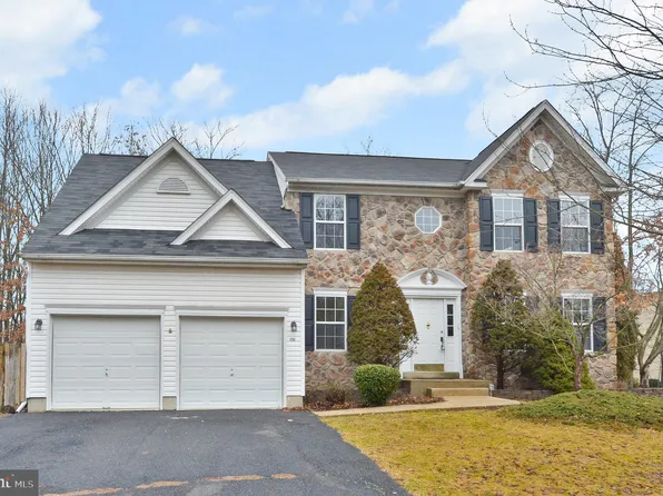 1150 Bridle Path Dr, Quakertown, PA 18951