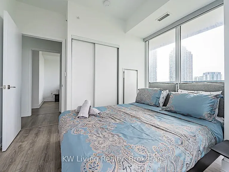 108 Peter St #1116 — Photo 6