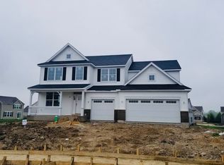 9262 Enstrom Ln, Huntley, IL 60142