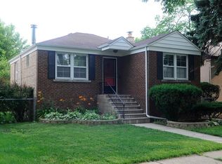 9323 Monroe Ave, Brookfield, IL 60513