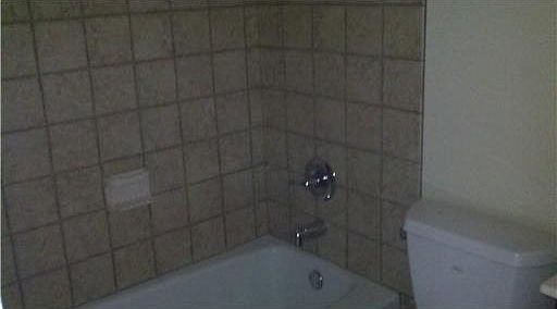 4th image of 2900 Bradbury Dr