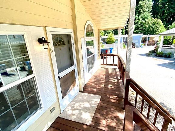 3rd image of 6 Kelldon Dr
