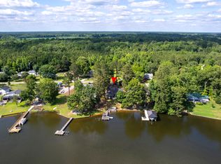 1399 Taw Caw Dr, Summerton, SC 29148