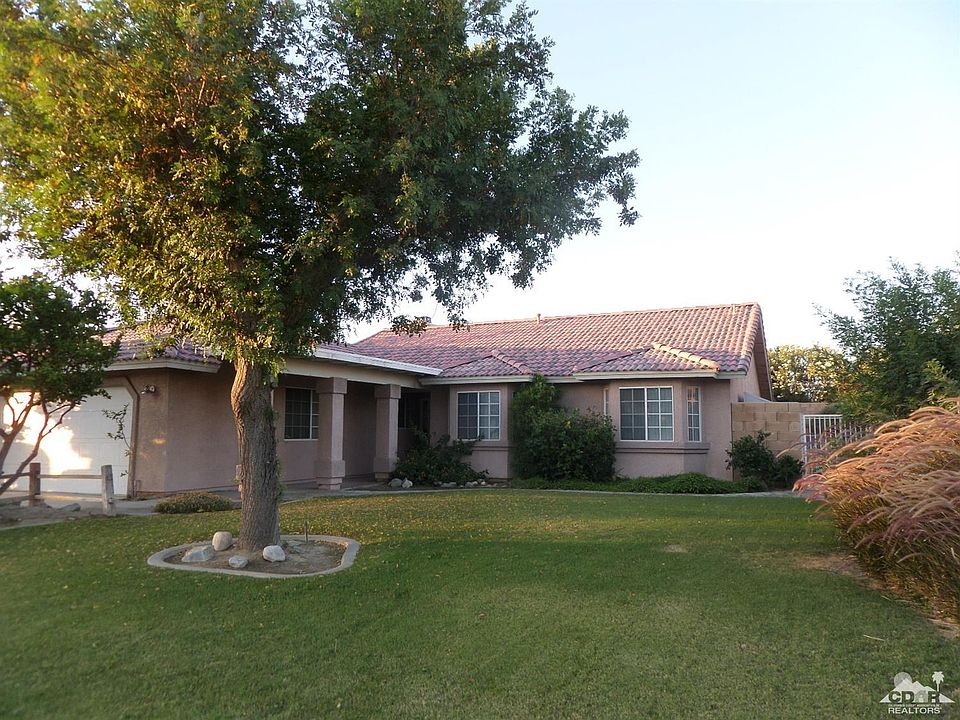 1st image of 81385 Avenida Coyote