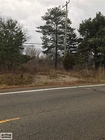 2nd image of 52301 Baker Rd