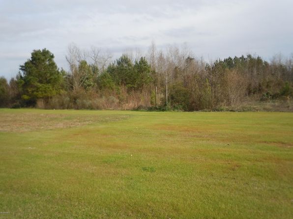 1811 S Madison Street, Whiteville, NC 28472
