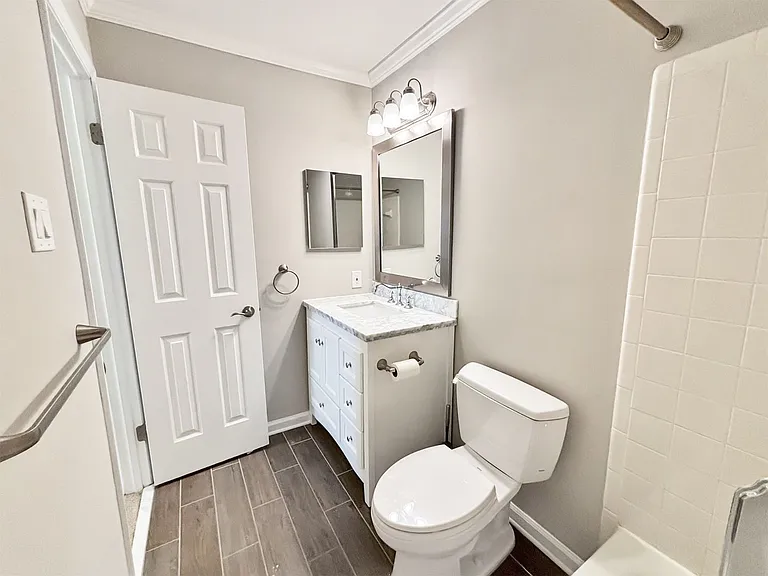 5030 Meadow Ln — Photo 28