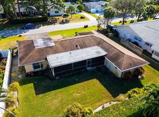 9731 Heather Cir W, Palm Beach Gardens, FL 33410