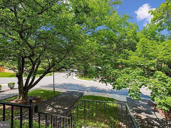 5th image of 6024 Loganwood Dr