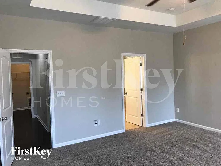 6022 Durango Way — Photo 8