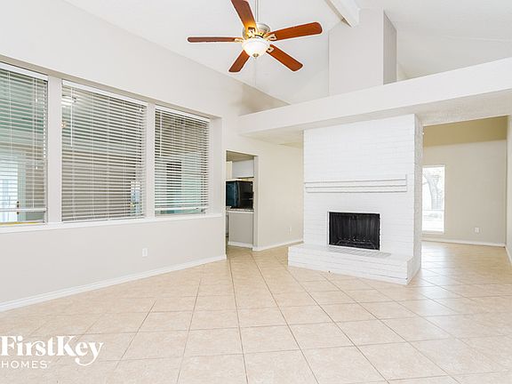 3rd image of 10302 Heather Hill Dr