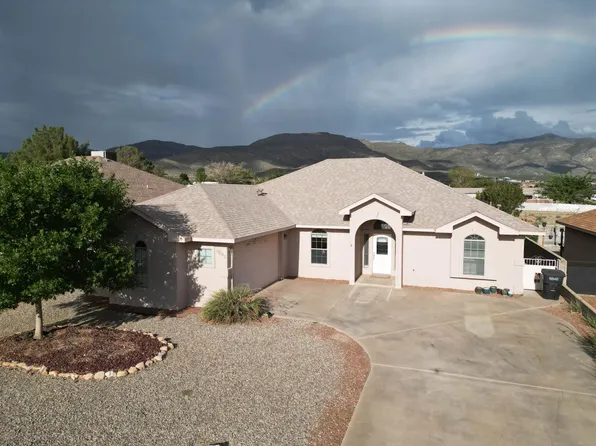 3296 Robert H Bradley Dr, Alamogordo, NM 88310