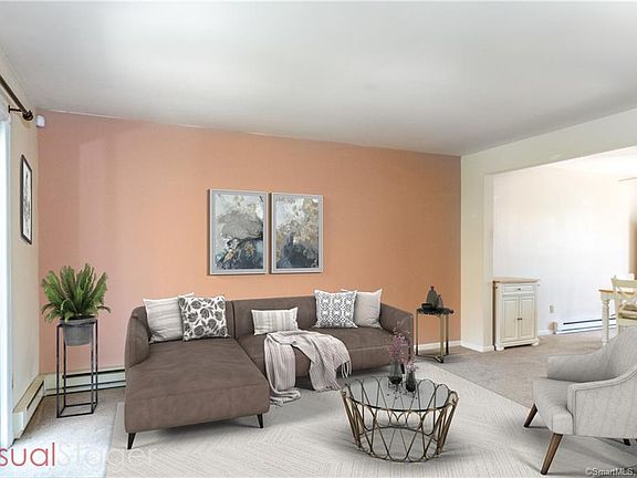 5th image of 80 Lawn Ave APT 7