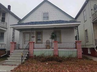 9633 Gallagher St, Hamtramck, MI 48212