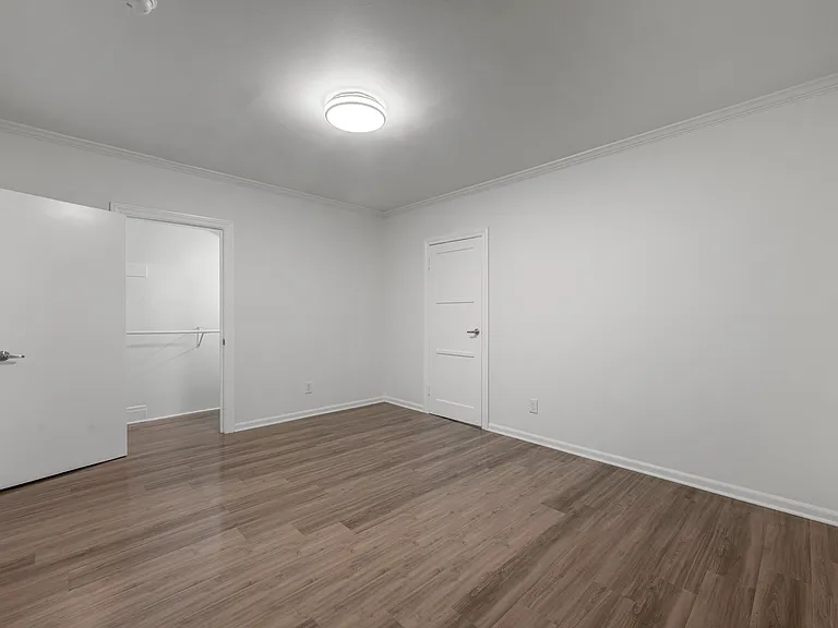1030 N Spaulding Ave #1030 — Photo 12
