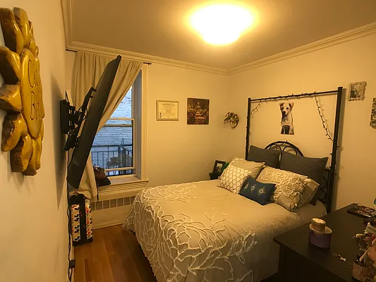 Rented by Ideal Properties Group | media 32